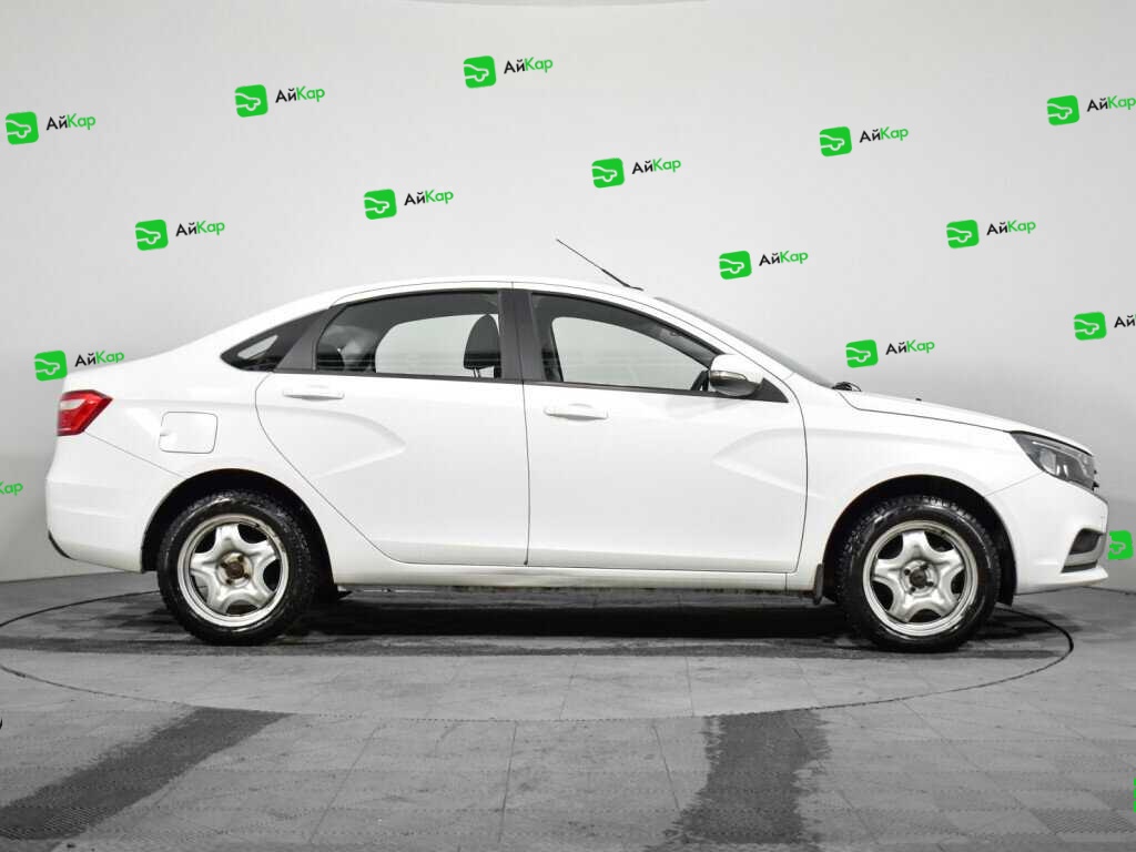 Lada (ВАЗ) Vesta с пробегом — 2016 год. Фото: #3