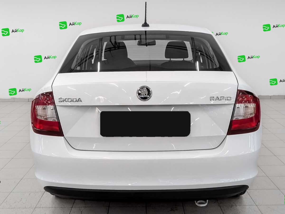 Skoda Rapid с пробегом — 2017 год. Фото: #5