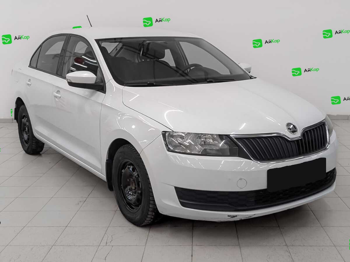 Skoda Rapid с пробегом — 2017 год. Фото: #2