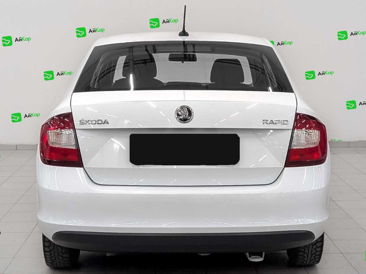 Skoda Rapid с пробегом — 2017 год. Фото: #5