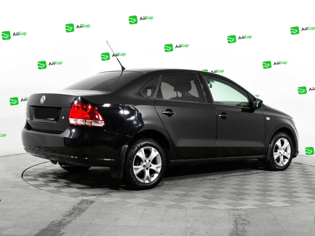 Volkswagen Polo с пробегом — 2012 год. Фото: #4