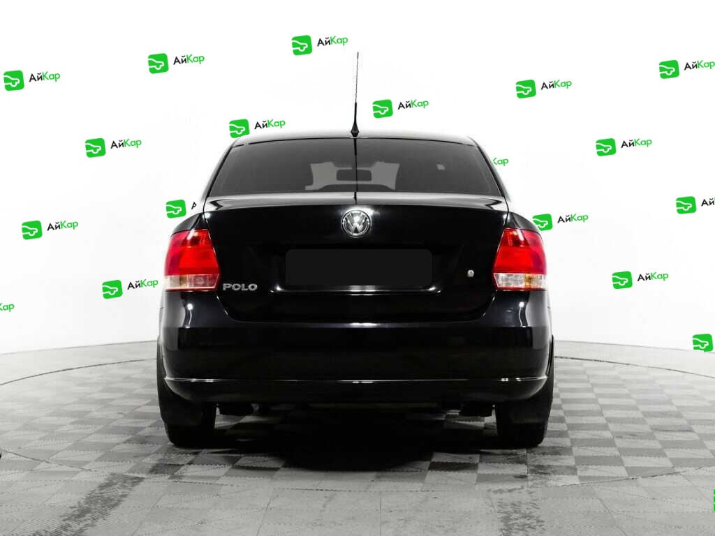 Volkswagen Polo с пробегом — 2012 год. Фото: #5