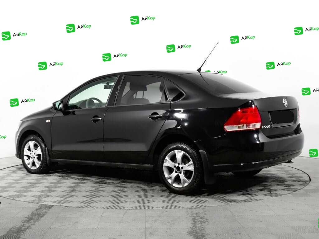 Volkswagen Polo с пробегом — 2012 год. Фото: #6