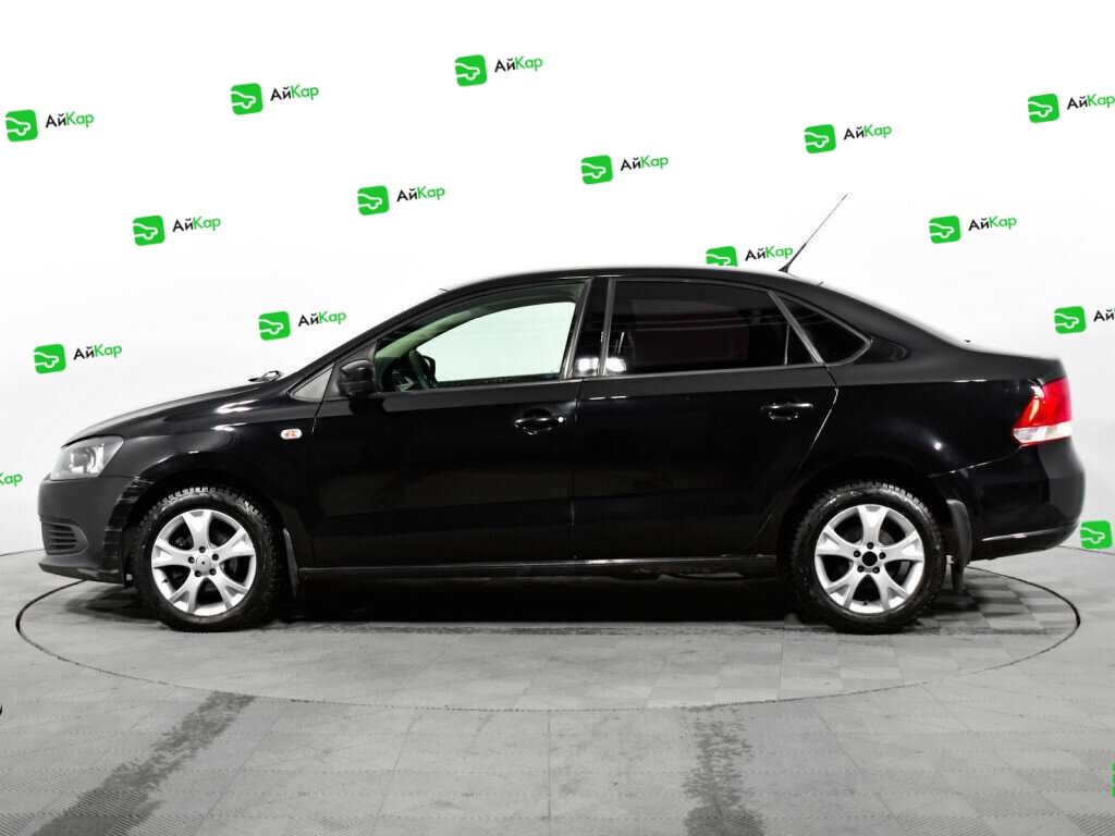 Volkswagen Polo с пробегом — 2012 год. Фото: #7