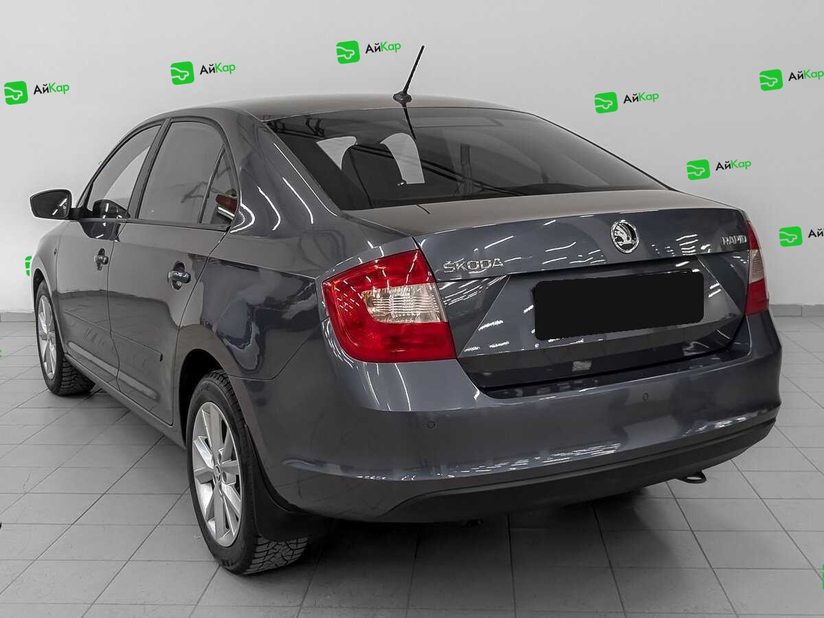 Skoda Rapid с пробегом — 2016 год. Фото: #6