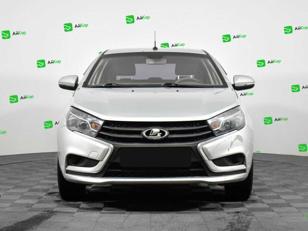 Lada (ВАЗ) Vesta с пробегом — 2017 год. Фото: #1