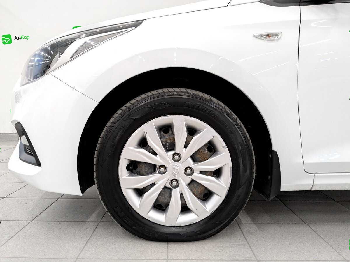 Hyundai Solaris с пробегом — 2017 год. Фото: #17