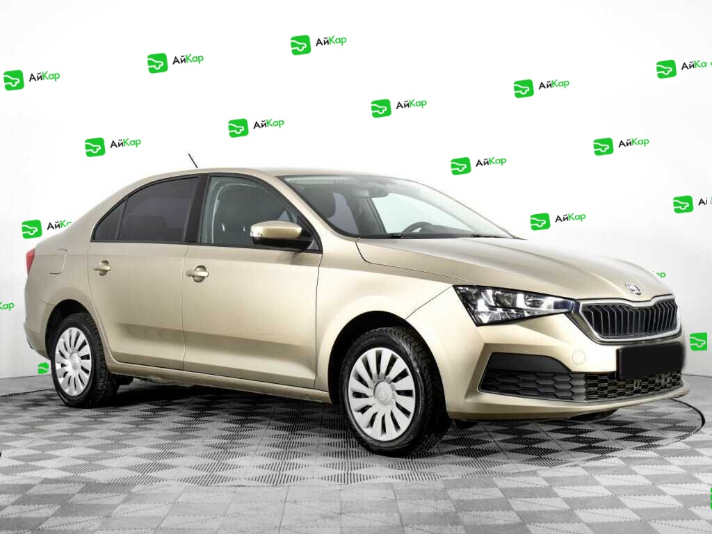 Skoda Rapid с пробегом — 2021 год. Фото: #2