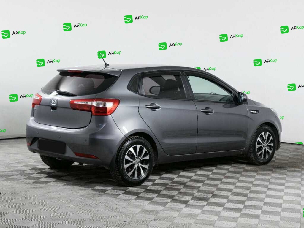 Kia Rio с пробегом — 2012 год. Фото: #3
