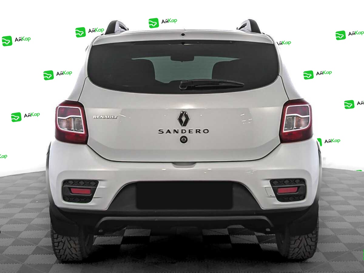 Renault Sandero с пробегом — 2018 год. Фото: #5