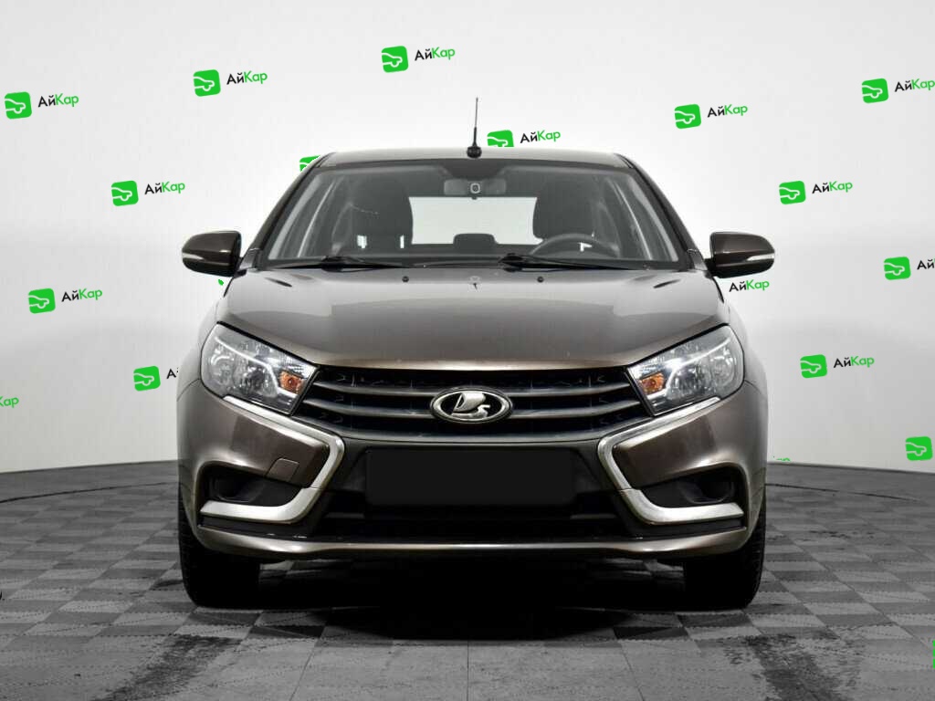 Lada (ВАЗ) Vesta с пробегом — 2017 год. Фото: #1