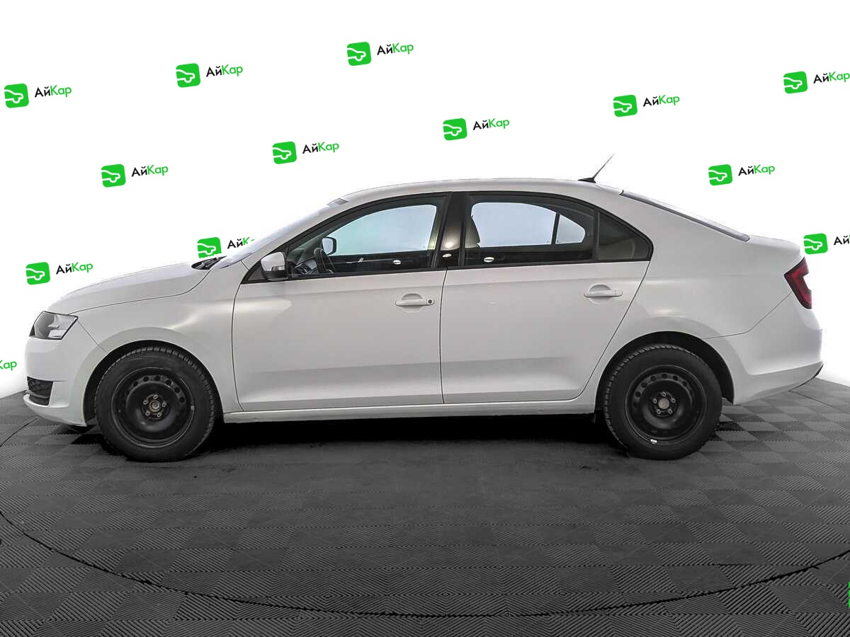 Skoda Rapid с пробегом — 2017 год. Фото: #7
