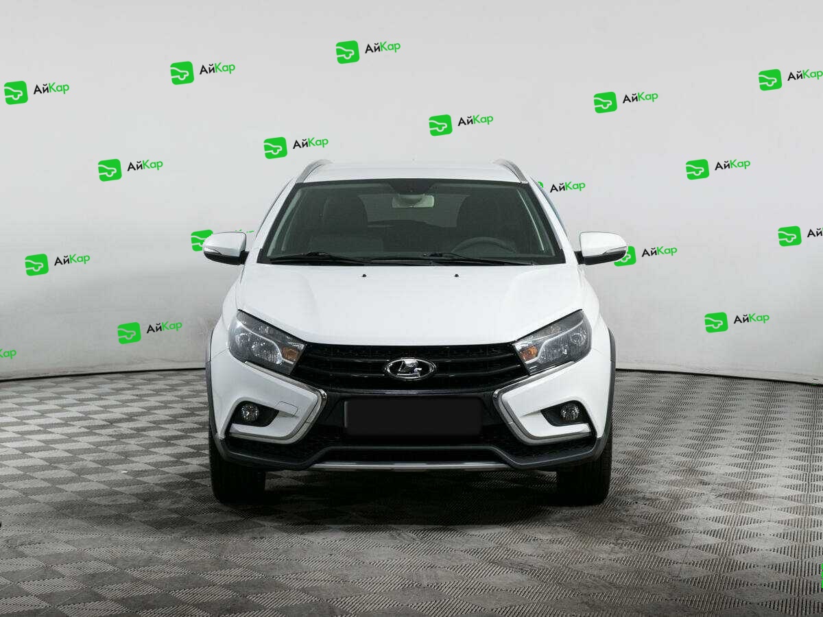 Lada (ВАЗ) Vesta с пробегом — 2018 год. Фото: #1