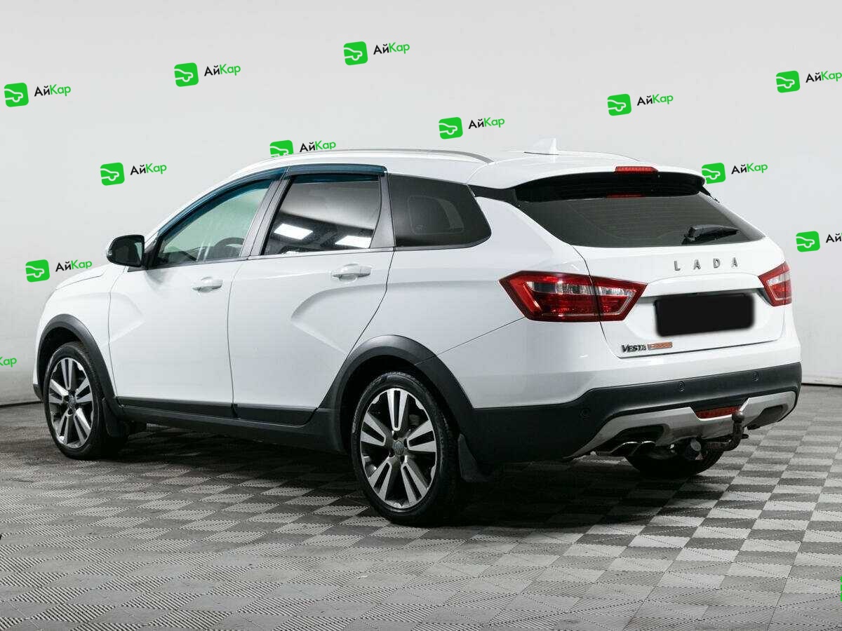 Lada (ВАЗ) Vesta с пробегом — 2018 год. Фото: #5