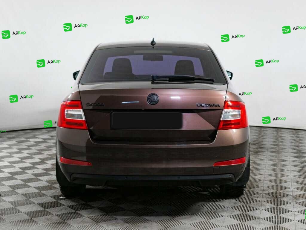Skoda Octavia с пробегом — 2014 год. Фото: #4