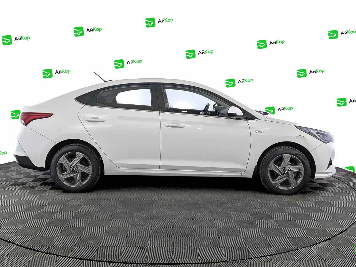 Hyundai Solaris с пробегом — 2021 год. Фото: #3