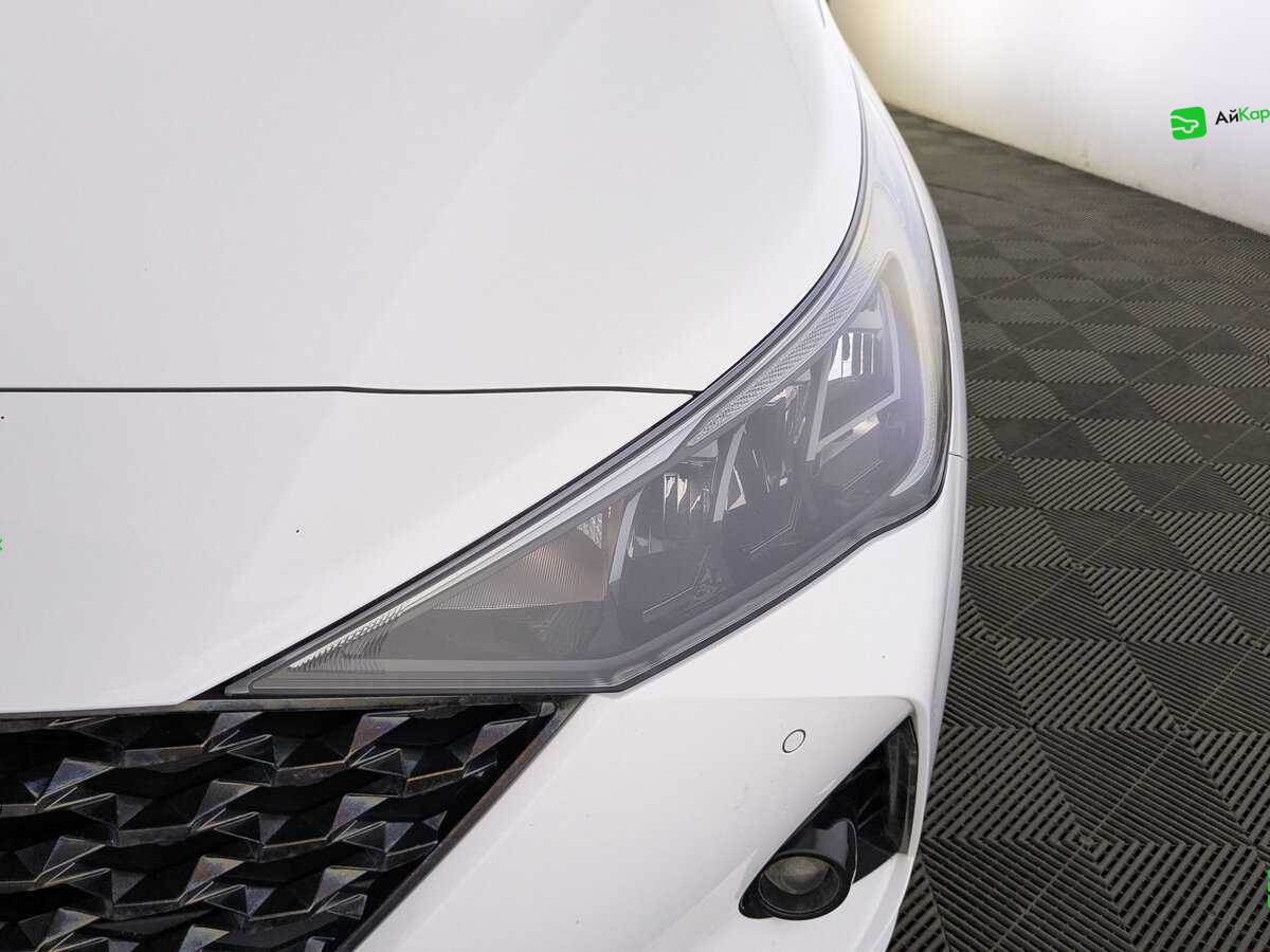 Hyundai Solaris с пробегом — 2021 год. Фото: #10