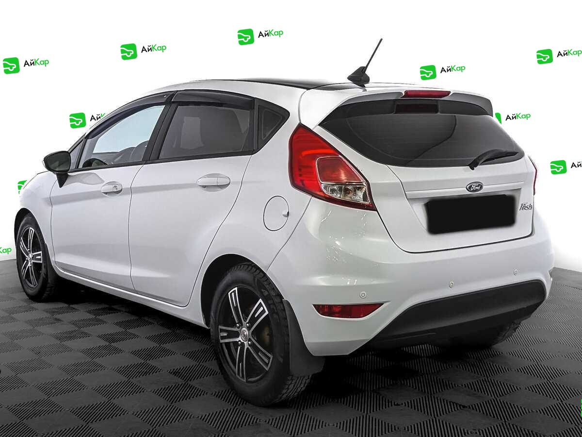 Ford Fiesta с пробегом — 2017 год. Фото: #6