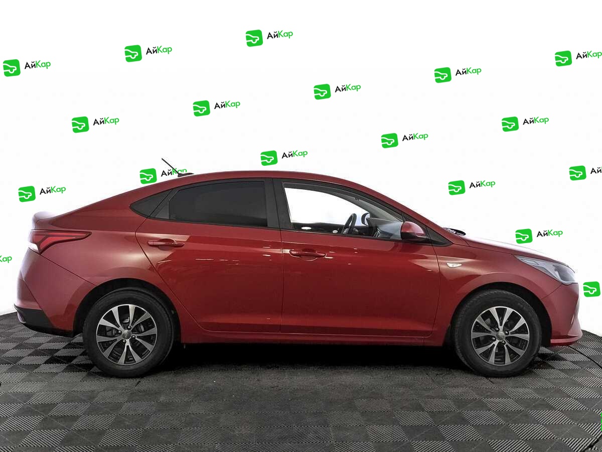 Hyundai Solaris с пробегом — 2021 год. Фото: #3