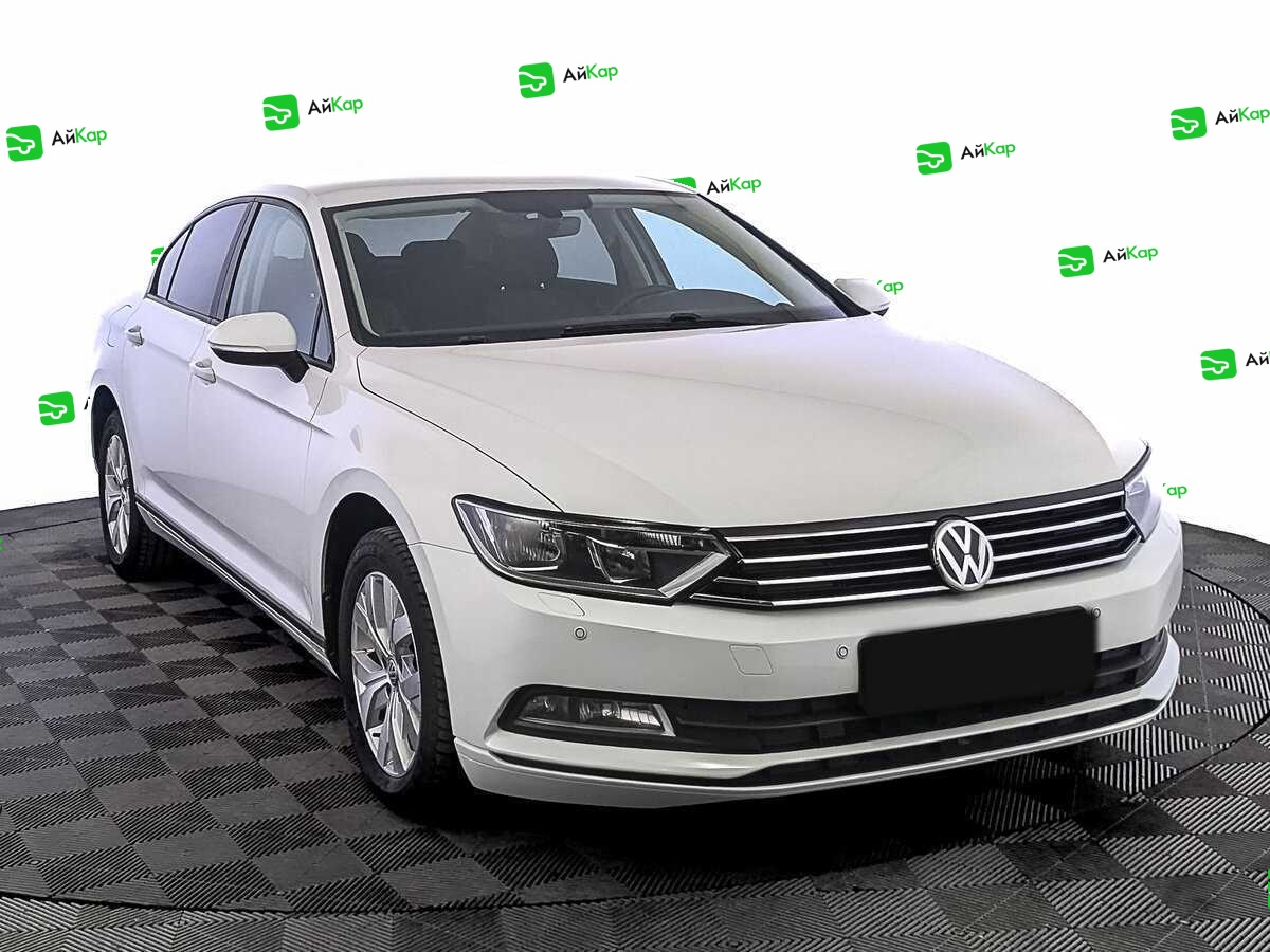 Volkswagen Passat с пробегом — 2017 год. Фото: #2