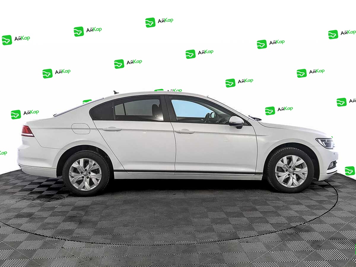 Volkswagen Passat с пробегом — 2017 год. Фото: #3