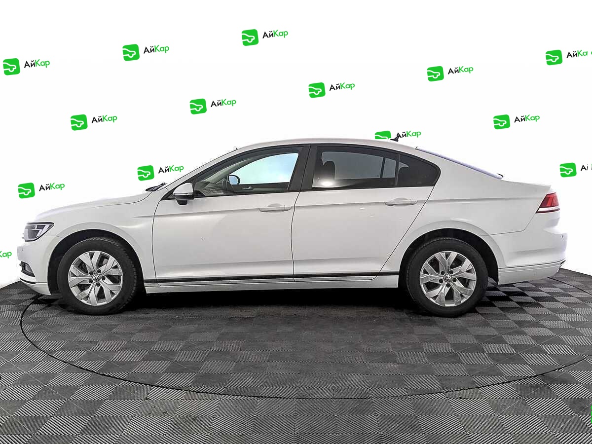 Volkswagen Passat с пробегом — 2017 год. Фото: #7
