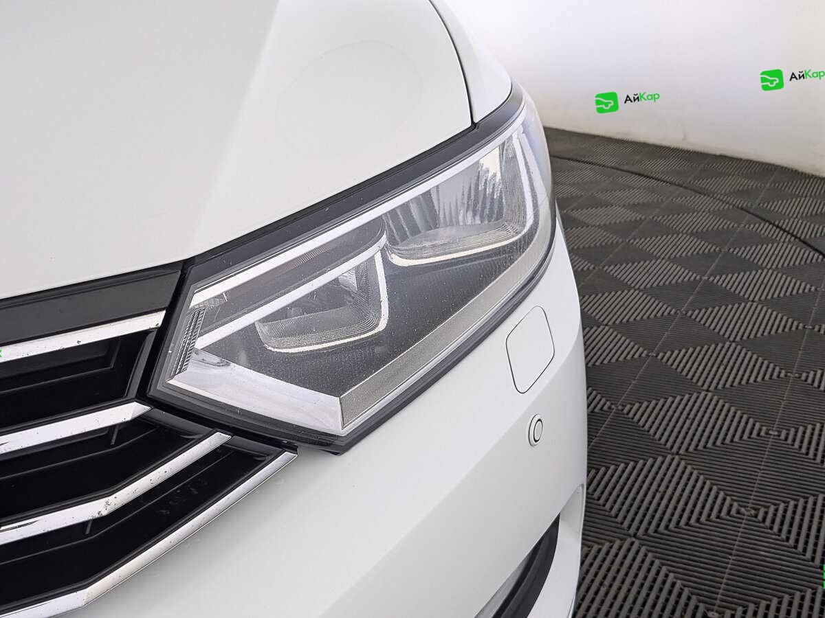 Volkswagen Passat с пробегом — 2017 год. Фото: #10