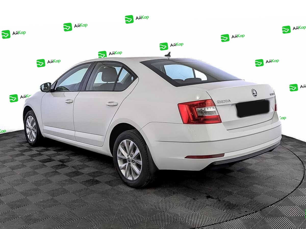 Skoda Octavia с пробегом — 2019 год. Фото: #6