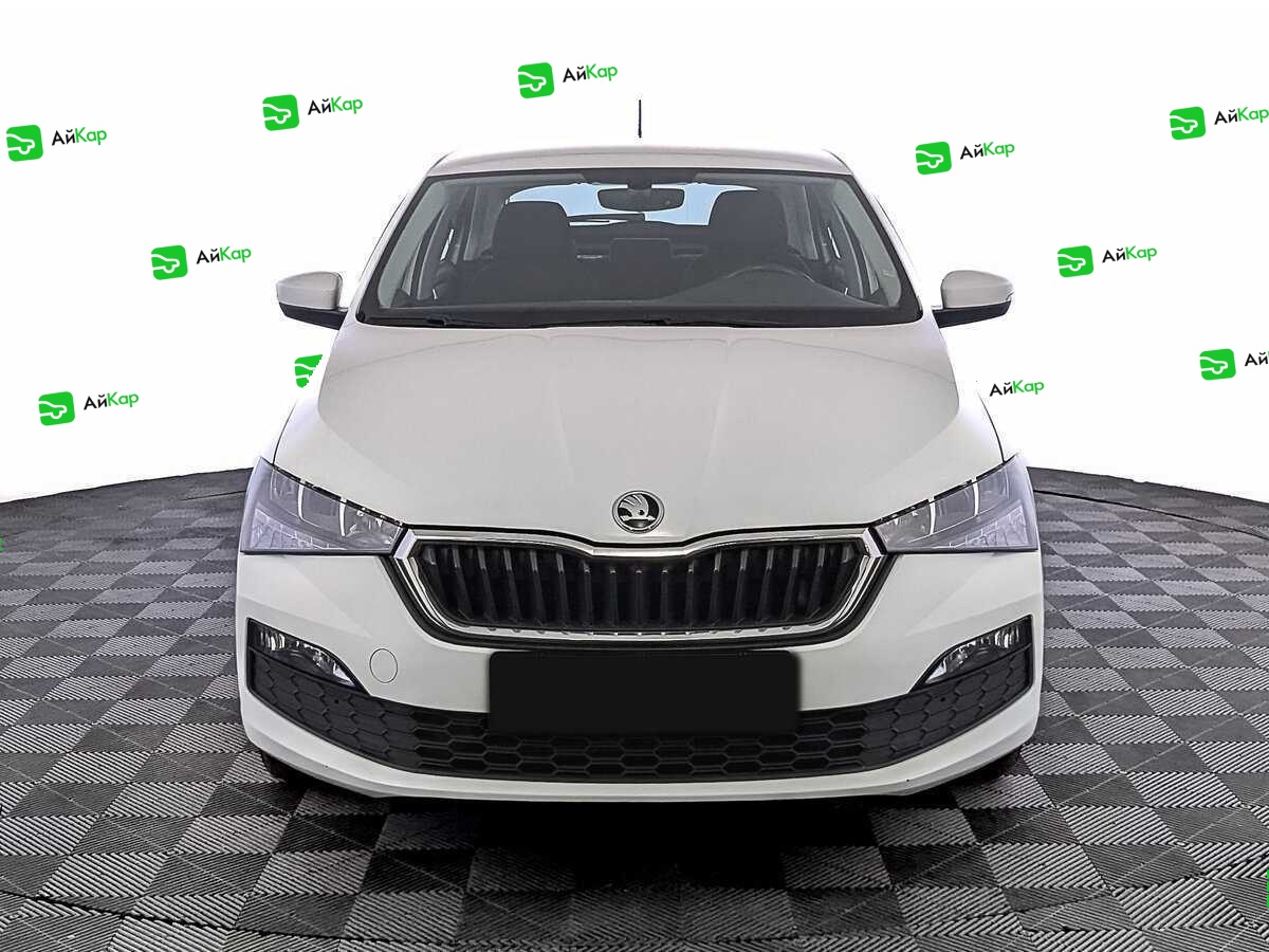 Skoda Rapid с пробегом — 2020 год. Фото: #1