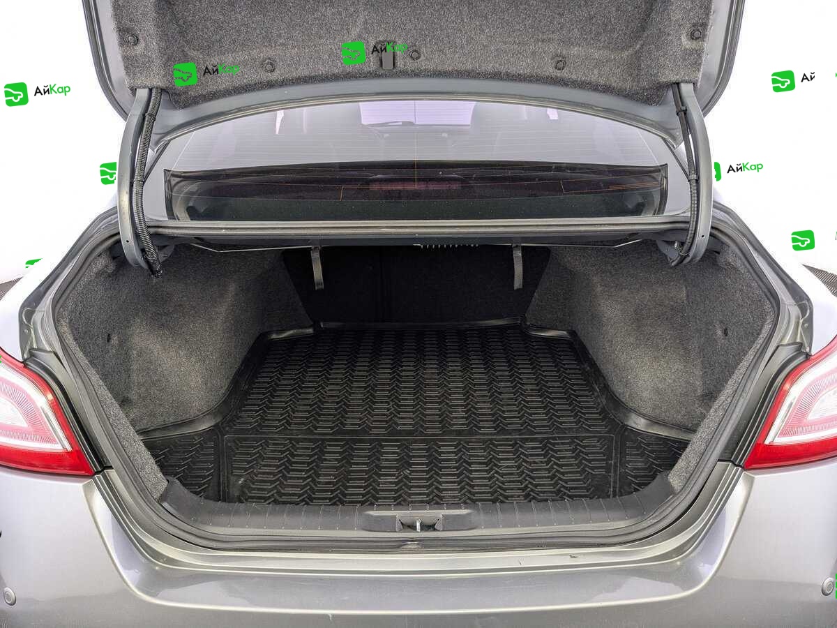 Nissan Teana с пробегом — 2014 год. Фото: #9