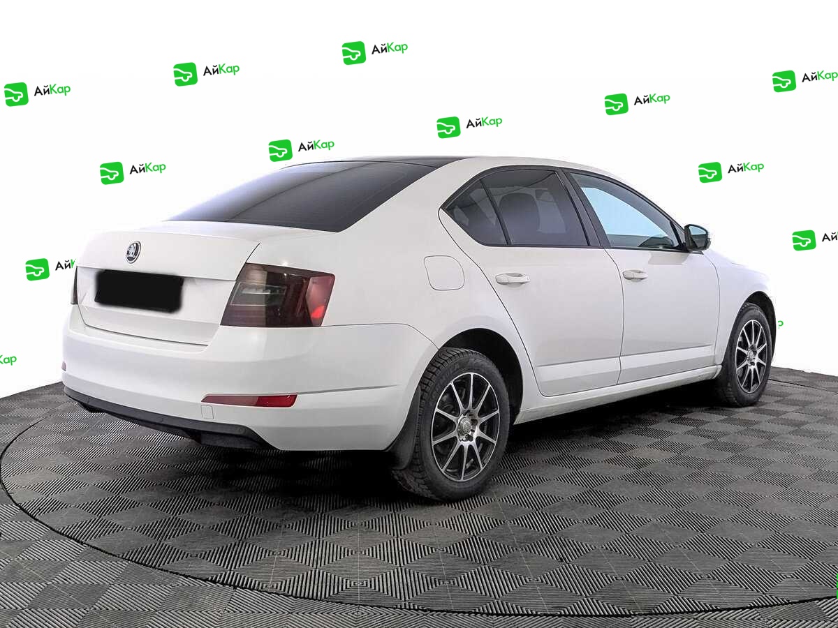 Skoda Octavia с пробегом — 2014 год. Фото: #4