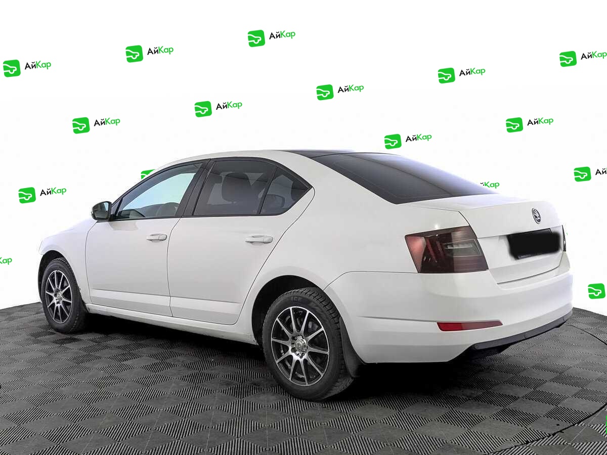 Skoda Octavia с пробегом — 2014 год. Фото: #6