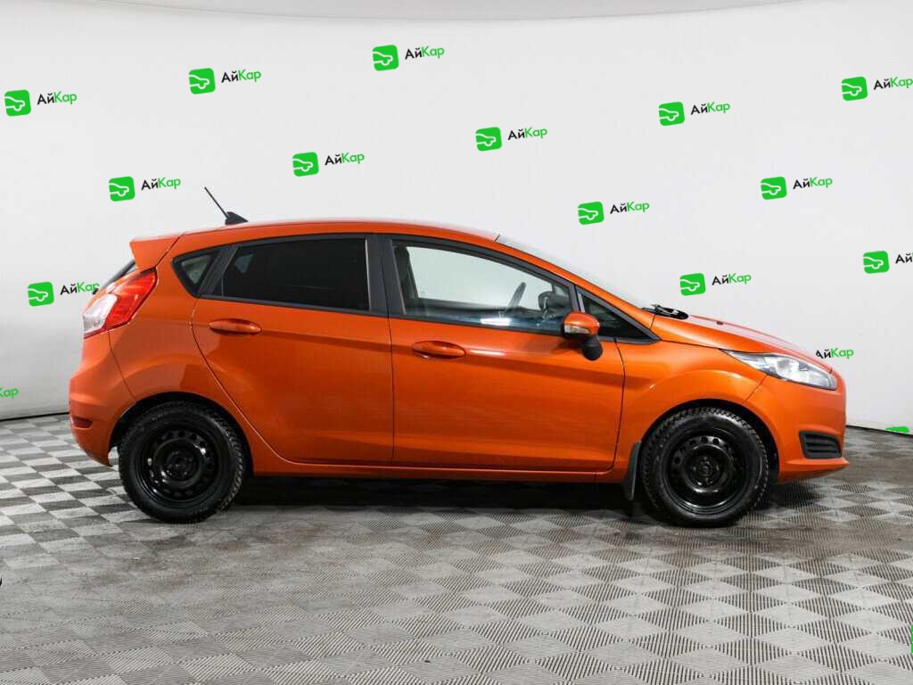Ford Fiesta с пробегом — 2019 год. Фото: #3