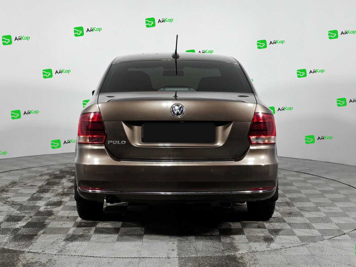 Volkswagen Polo с пробегом — 2018 год. Фото: #6