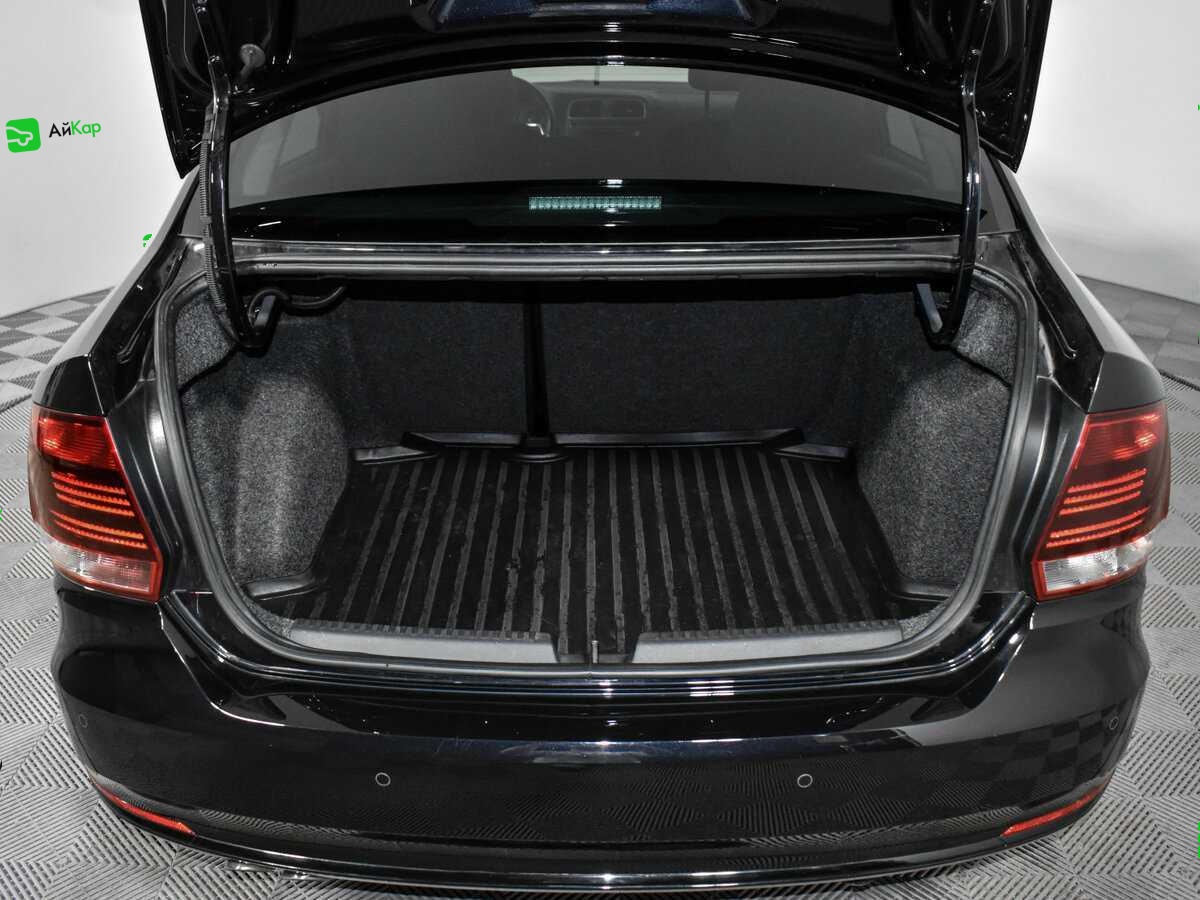 Volkswagen Polo с пробегом — 2019 год. Фото: #18