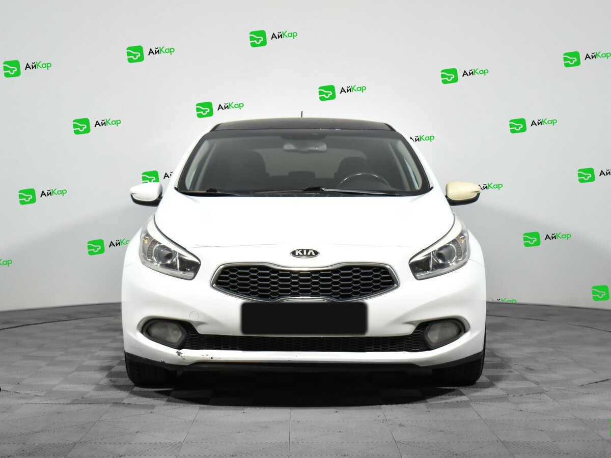 Kia Ceed с пробегом — 2012 год. Фото: #1