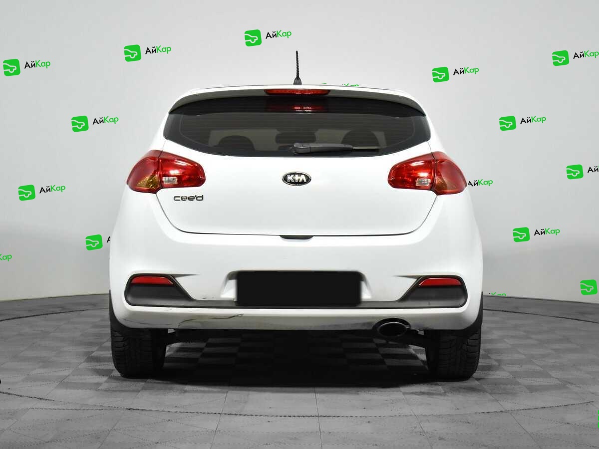 Kia Ceed с пробегом — 2012 год. Фото: #5