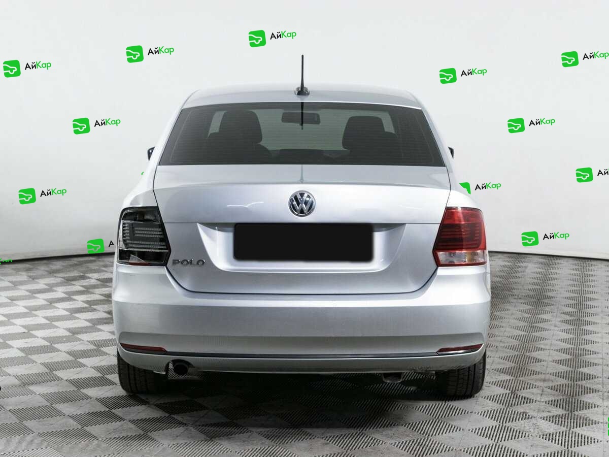 Volkswagen Polo с пробегом — 2017 год. Фото: #4