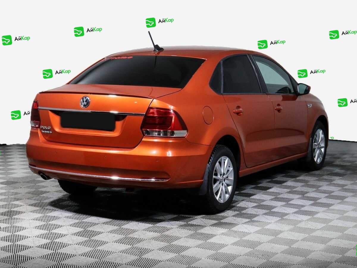 Volkswagen Polo с пробегом — 2018 год. Фото: #4