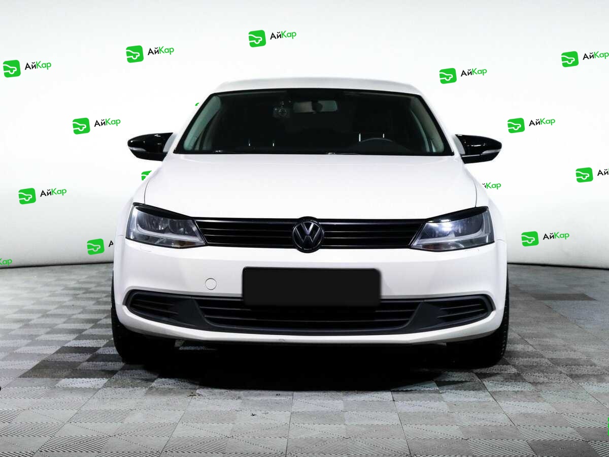 Volkswagen Jetta с пробегом — 2013 год. Фото: #1