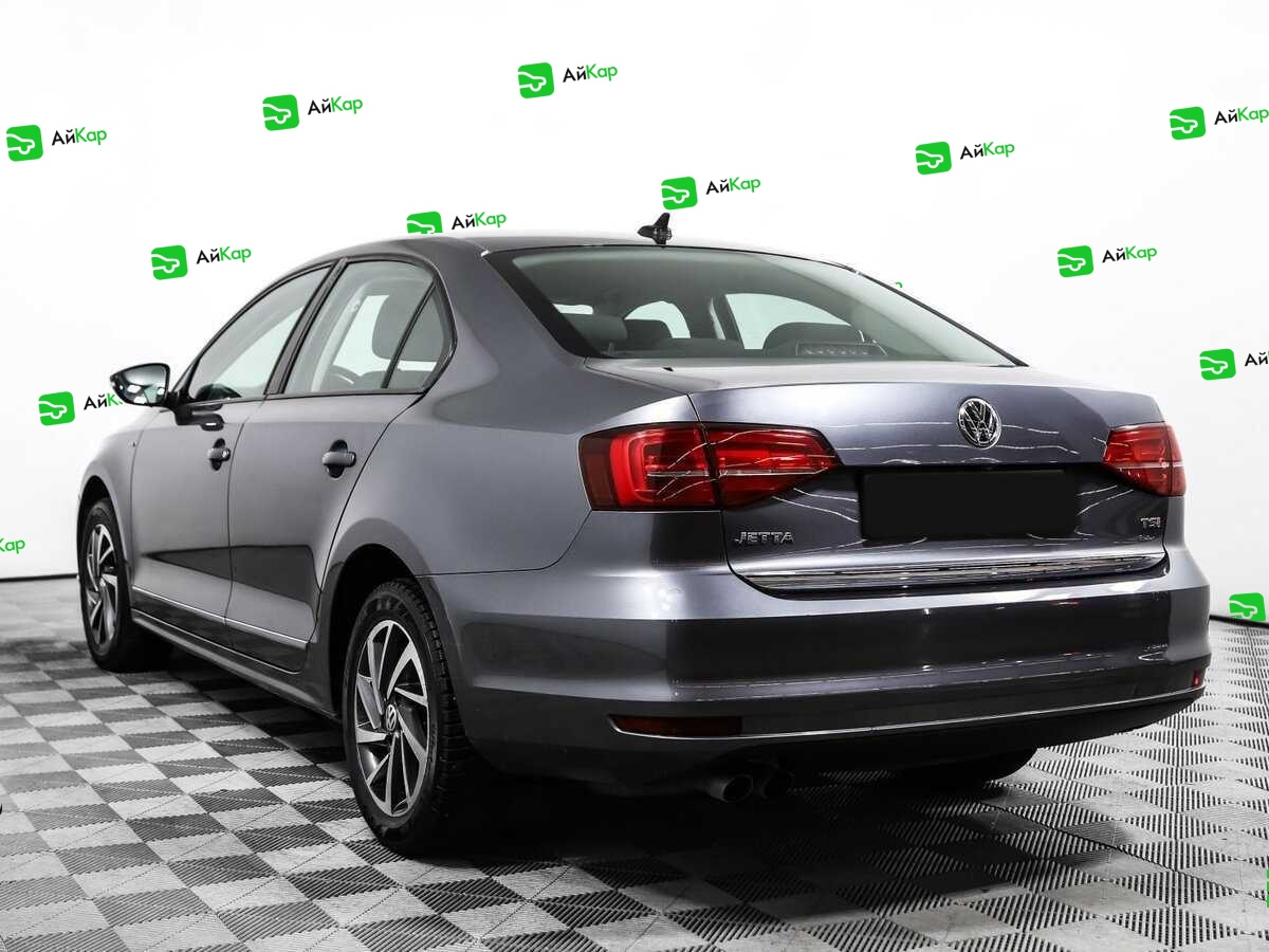 Volkswagen Jetta с пробегом — 2017 год. Фото: #6