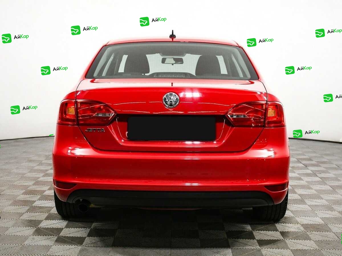 Volkswagen Jetta с пробегом — 2014 год. Фото: #5