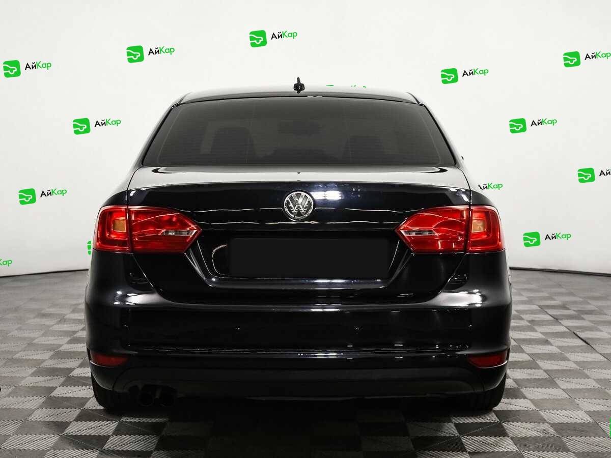 Volkswagen Jetta с пробегом — 2013 год. Фото: #5