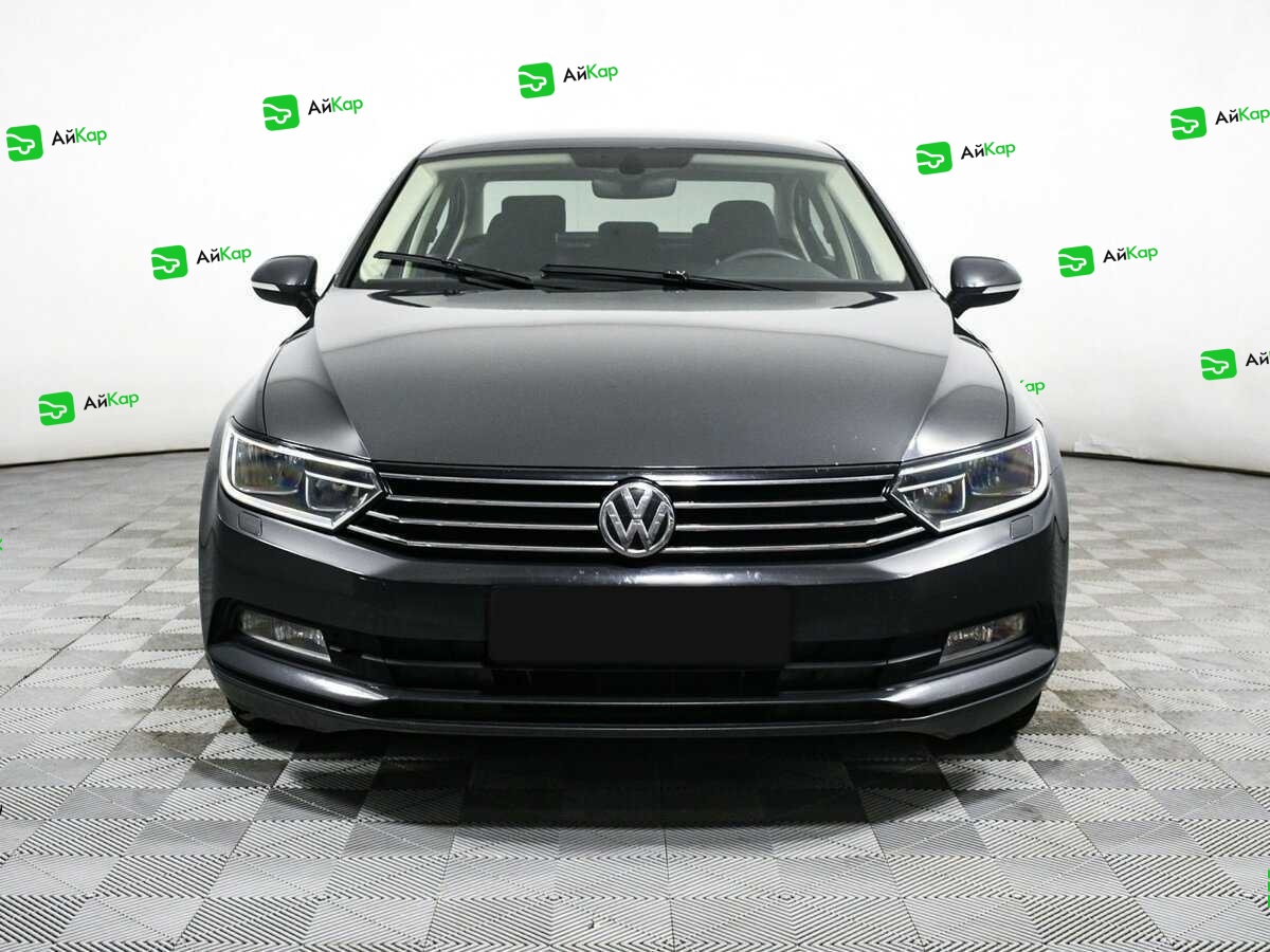 Volkswagen Passat с пробегом — 2017 год. Фото: #1