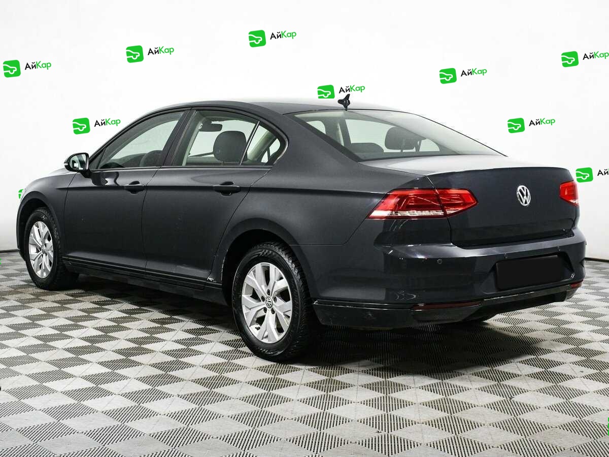 Volkswagen Passat с пробегом — 2017 год. Фото: #6