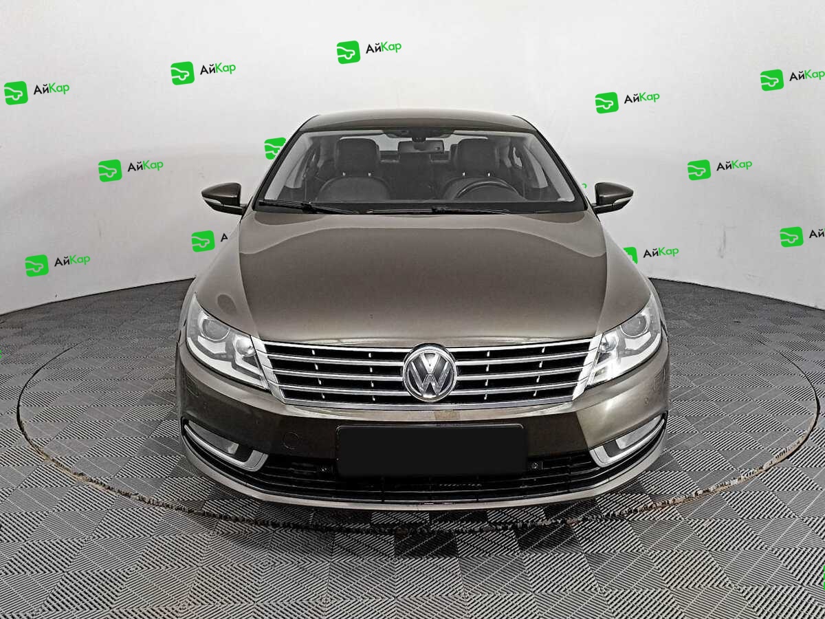 Volkswagen Passat CC с пробегом — 2013 год. Фото: #1