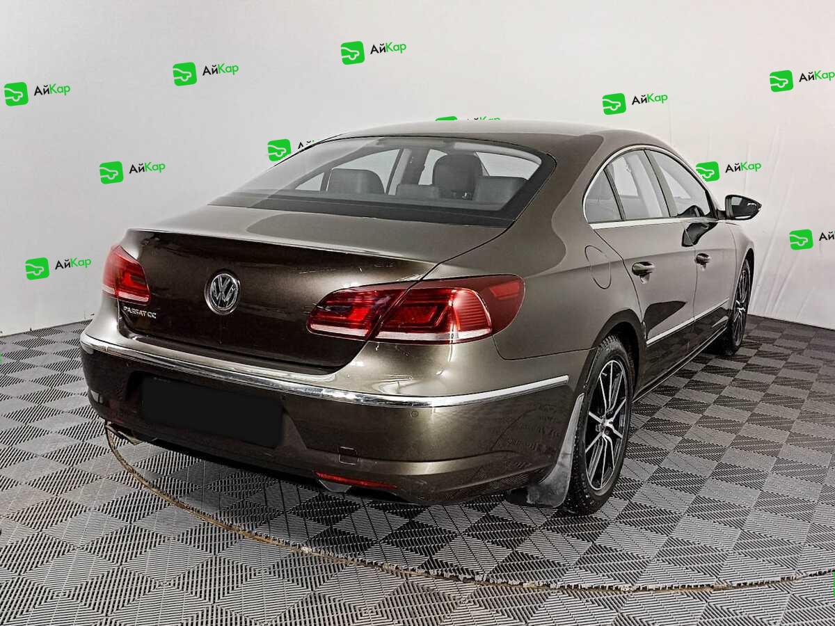 Volkswagen Passat CC с пробегом — 2013 год. Фото: #3