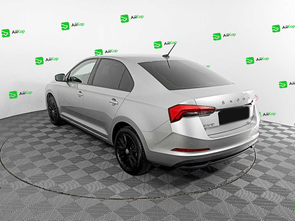 Skoda Rapid с пробегом — 2021 год. Фото: #6