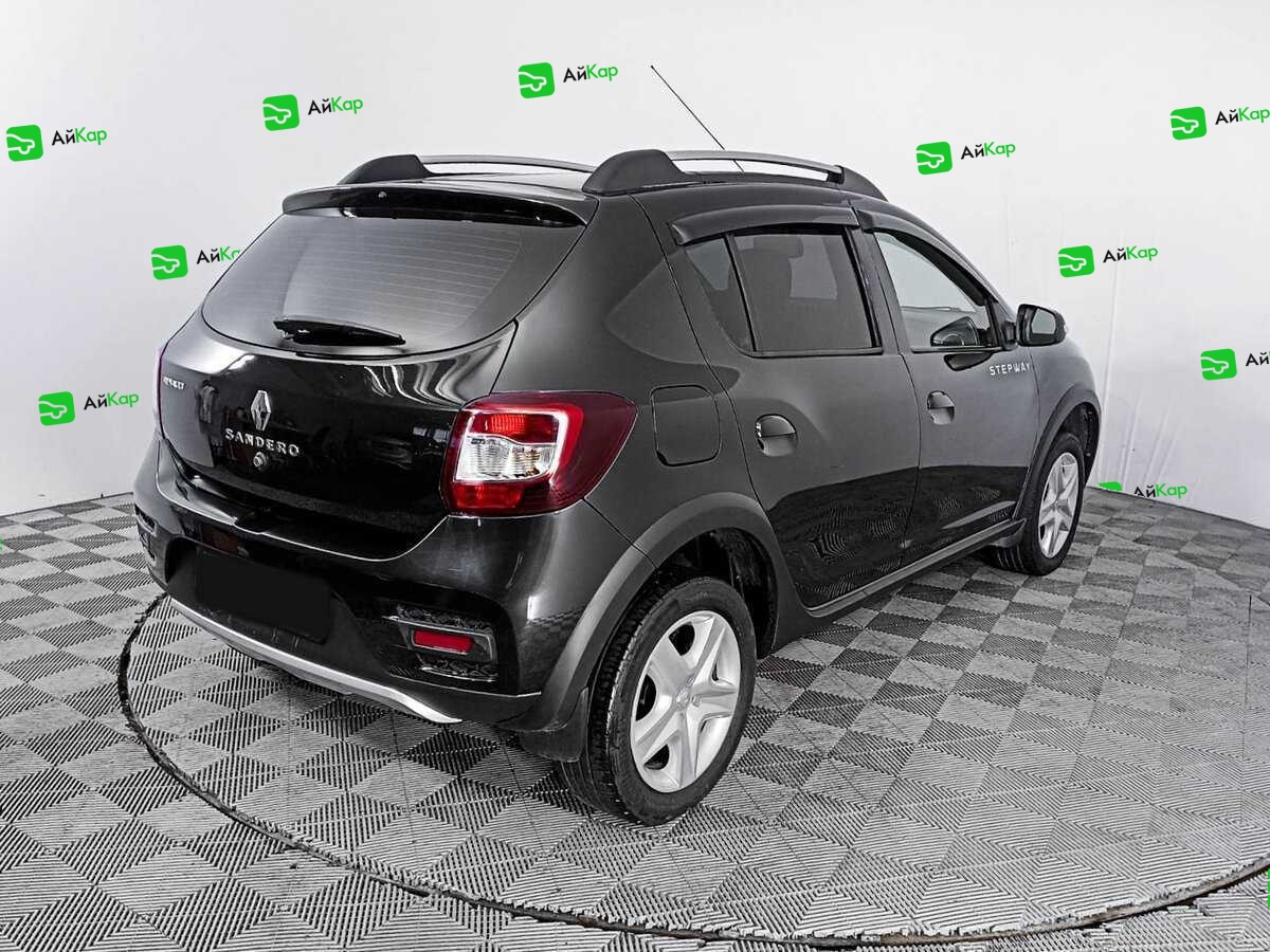 Renault Sandero с пробегом — 2014 год. Фото: #4