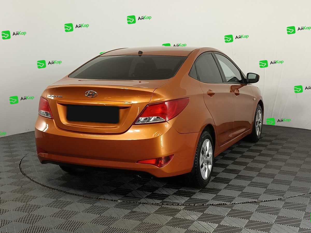 Hyundai Solaris с пробегом — 2016 год. Фото: #3